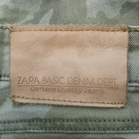 Zara Basic Denim Dept. Distressed Camo Skinny Jeans Size 8 - Picture 6 of 13
